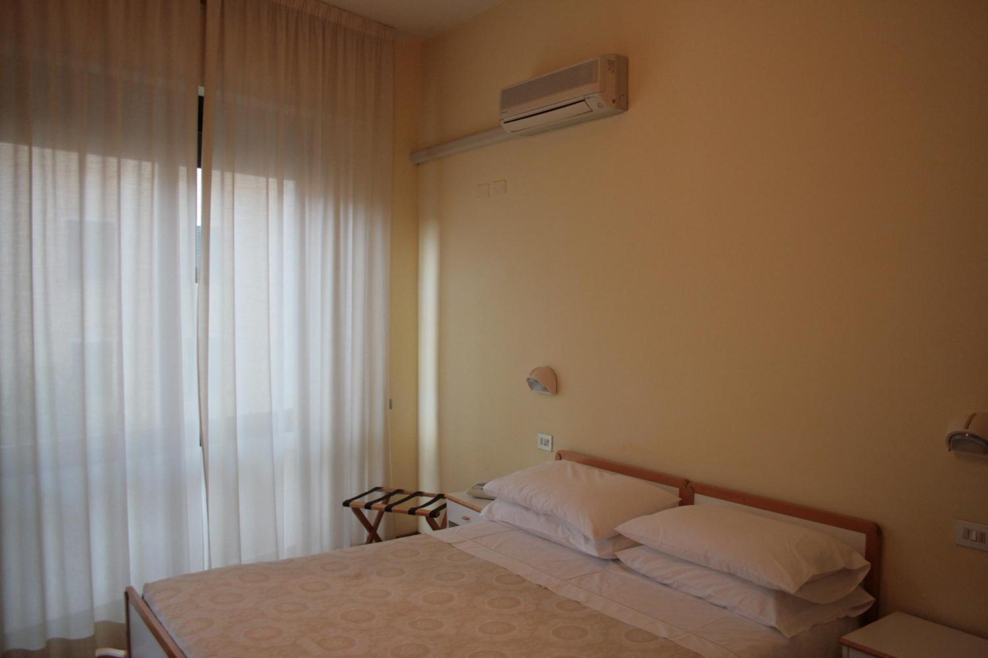 Hotel Risorgimento Chianciano Terme Room photo